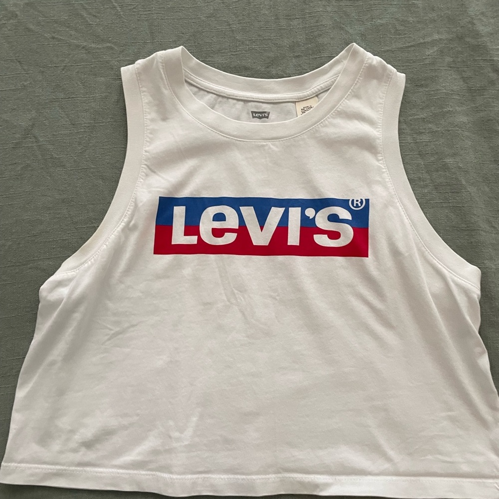 Levis Crop top